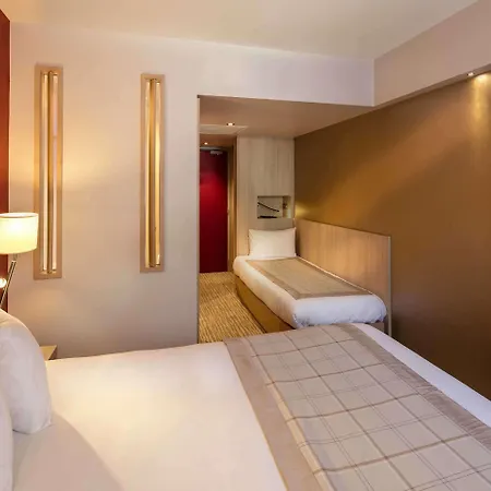 Western Le Lavarin 4* Авіньйон