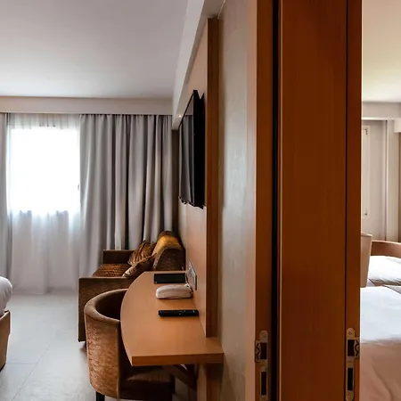 Otel Western Le Lavarin Avinyon