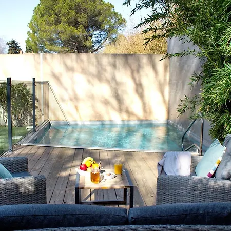 Otel Western Le Lavarin